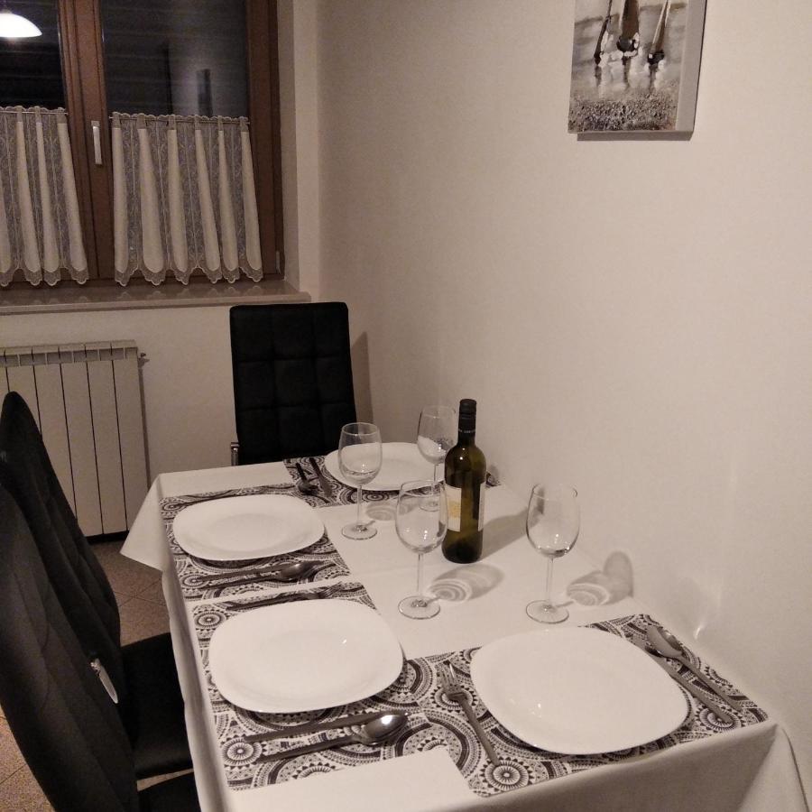 Apartma Nona Roza Zgornje Skofije Exteriér fotografie