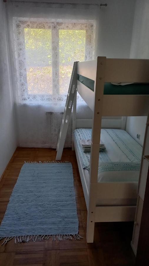 Apartma Nona Roza Zgornje Skofije Exteriér fotografie
